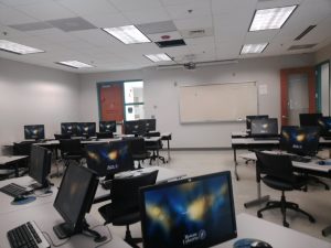 Picture of the Computer Lab at South